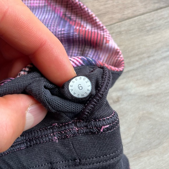 Lululemon Multi Pink Uncaged Bra - Picture 10 of 10